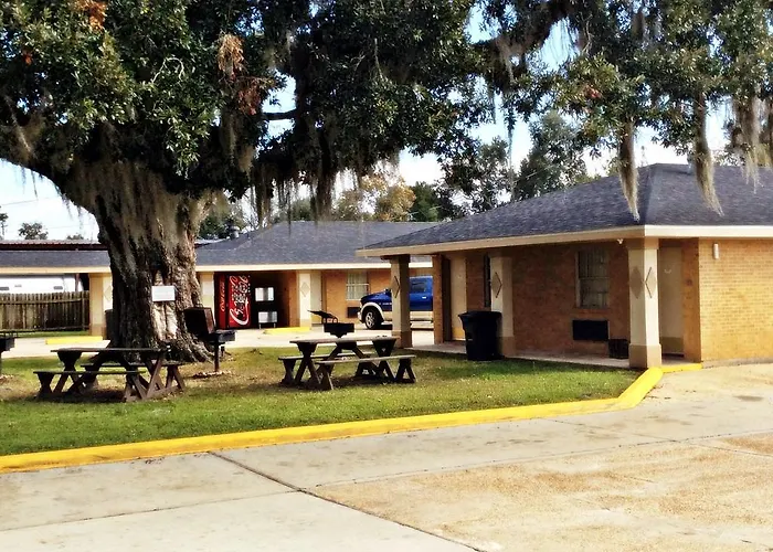 Economy Inn